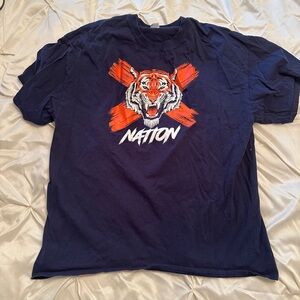 Gildan Navy Blue Tiger Graphic T-Shirt